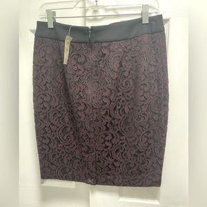 NWT Loft Ann Taylor Black/Burgundy lace Pencil Skirt Sz 8P